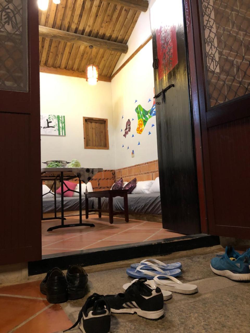 Relaxing Inn Backpackers Warehouse Jinning Buitenkant foto